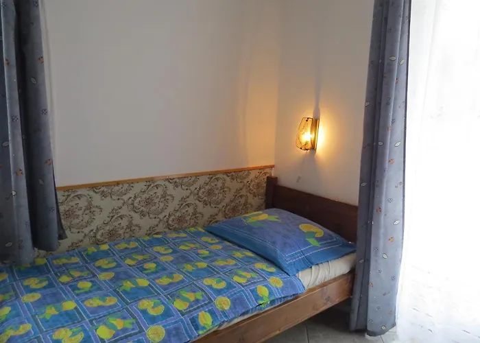 3 Foes * Balatonlelle